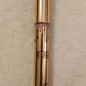 Kylie lip gloss